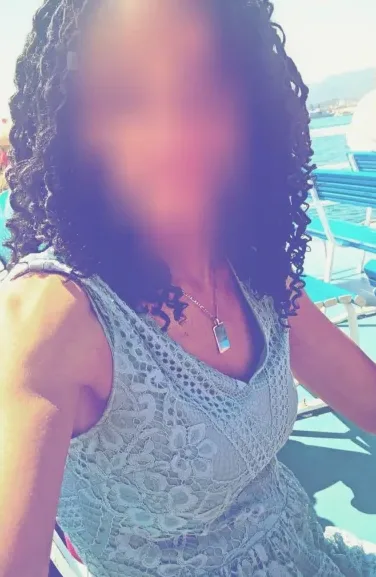 Bianca, 34