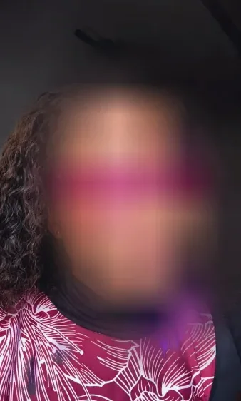 Emily, 25
