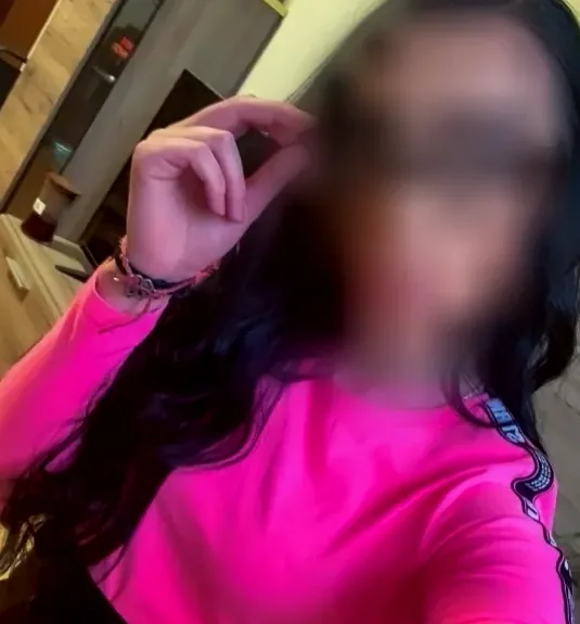 Jasmin, 35