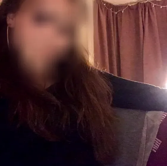 Jovana, 25