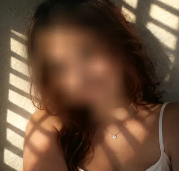 Marina, 23